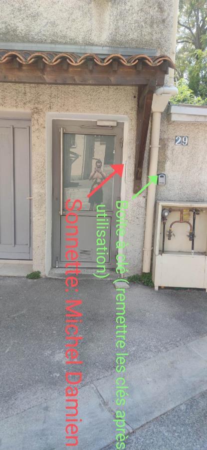 Logement Entier A 15 Mn D'Avignon, 10Mn D'Orange Deux Chambres Roquemaure  Dış mekan fotoğraf